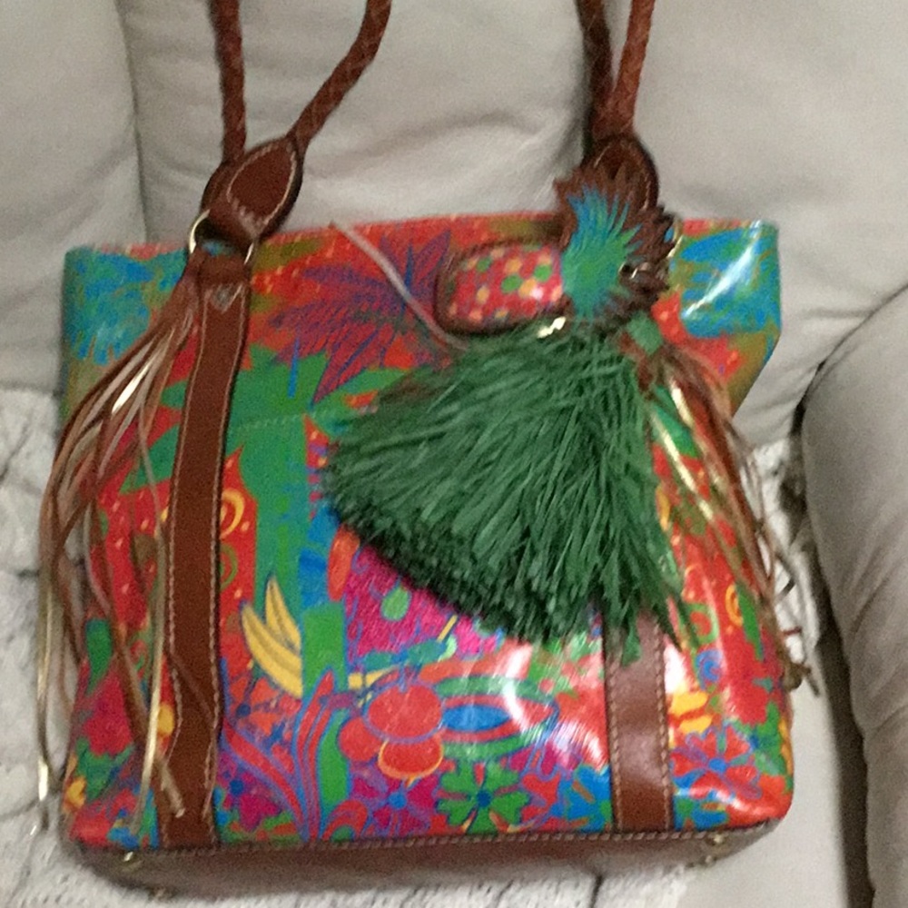 Gorgeous new Italian leather Patricia Nash tote